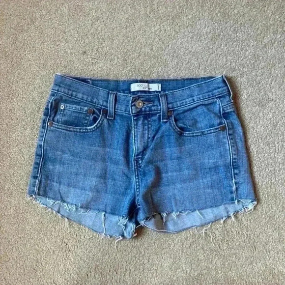 Levi’s 515 blue jean shorts in size 4 - Picture 1 of 5